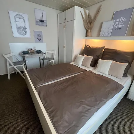 Home Apartments * ガイリンゲン