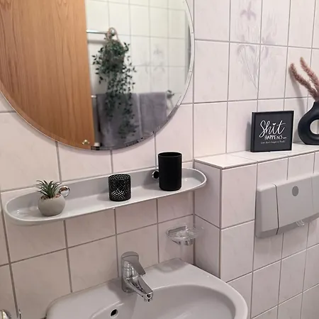 Home Apartments アパート ガイリンゲン