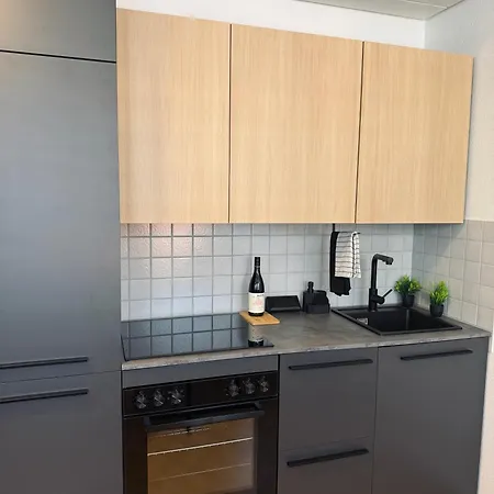 Home Apartments *